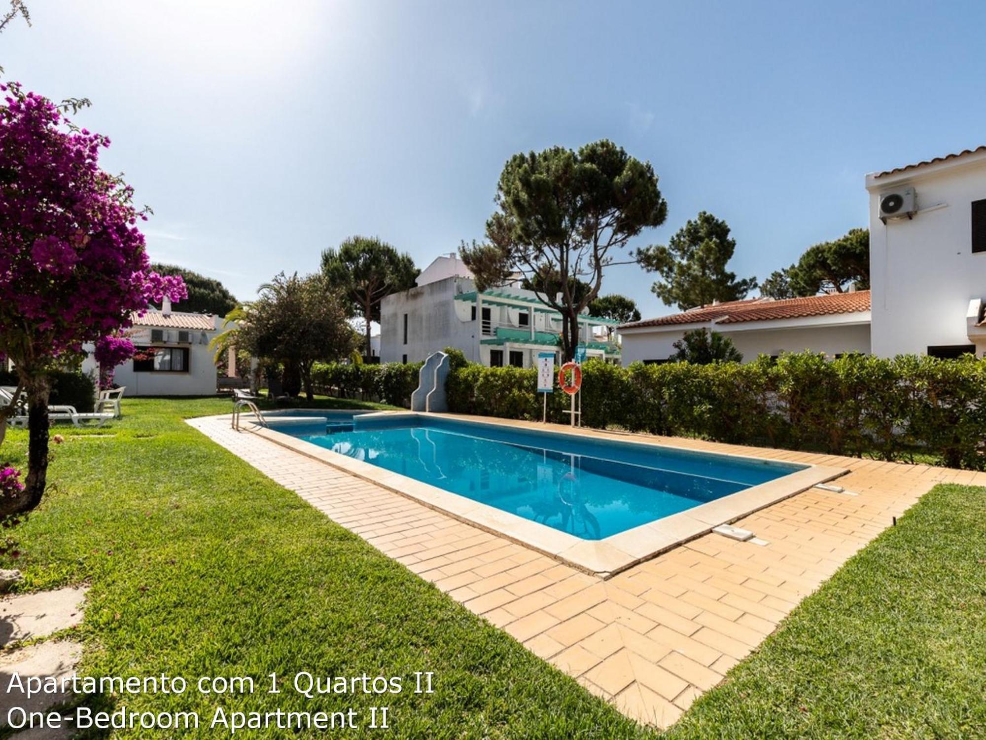 Akisol Albufeira Sunny Apartment Olhos de Agua  Exterior photo